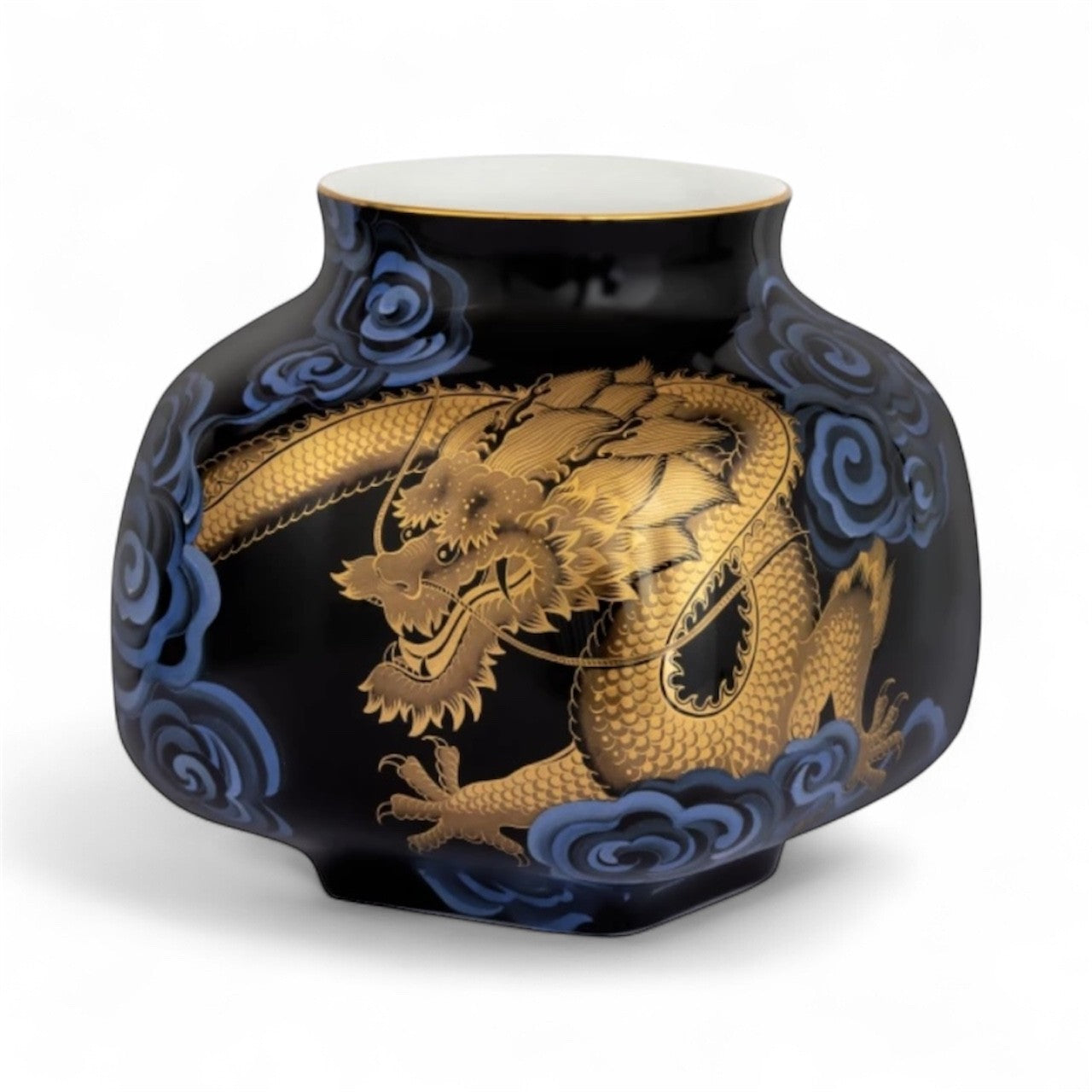 Meissen Vase Fortune Dragon, shape "Nova" (Germany)