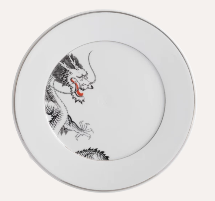 Meissen Starter and Dessert Plate, Shape "Vitruv", Fortune Dragon (Germany)