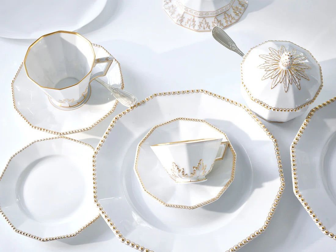 Nymphenburg "Perl Goldperlen" bread plate designed by Dominikus Auliczek in 1792/95 (Germany)