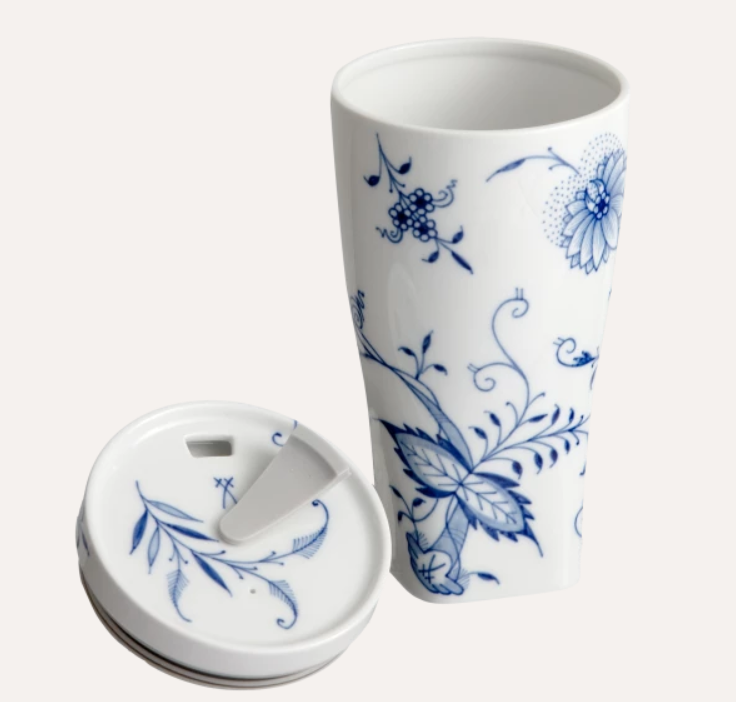 Meissen Coffee To Go Mug "Shape Nova", Blue Onion (Germany)