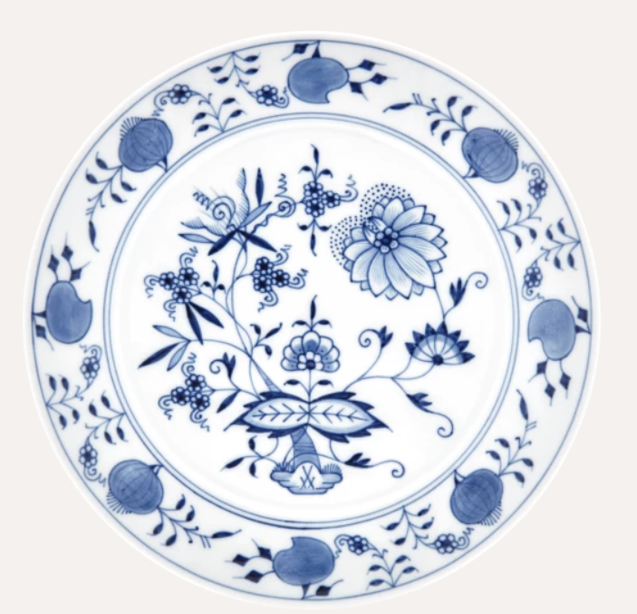 Meissen Bread and Butter Plate, Shape "No 41", Blue Onion (Germany)