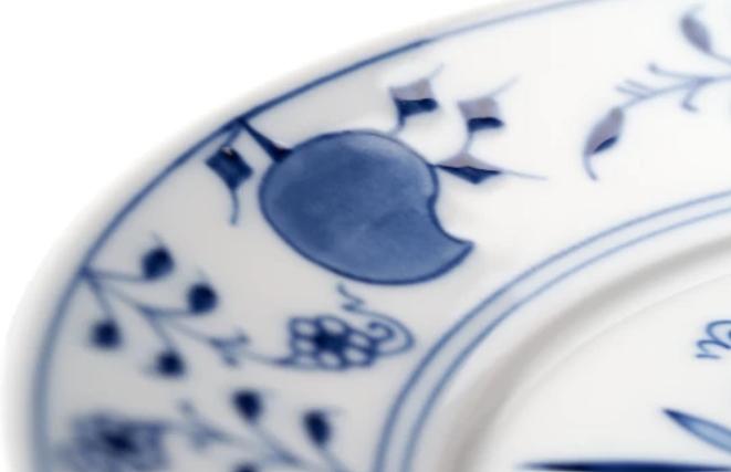 Meissen Bread and Butter Plate, Shape "No 41", Blue Onion (Germany)