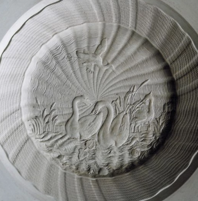Meissen Bread and Butter Plate, Shape "Swan Service" (Germany)