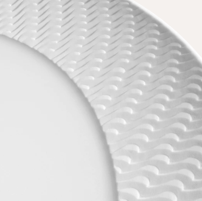 Meissen Dinner Plate, Shape "Waves Relief" (Germany)