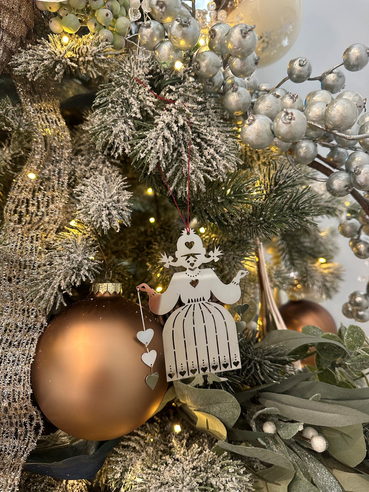 Robbe & Berking Christmas Ornament "Lady with Heart" (Germany)