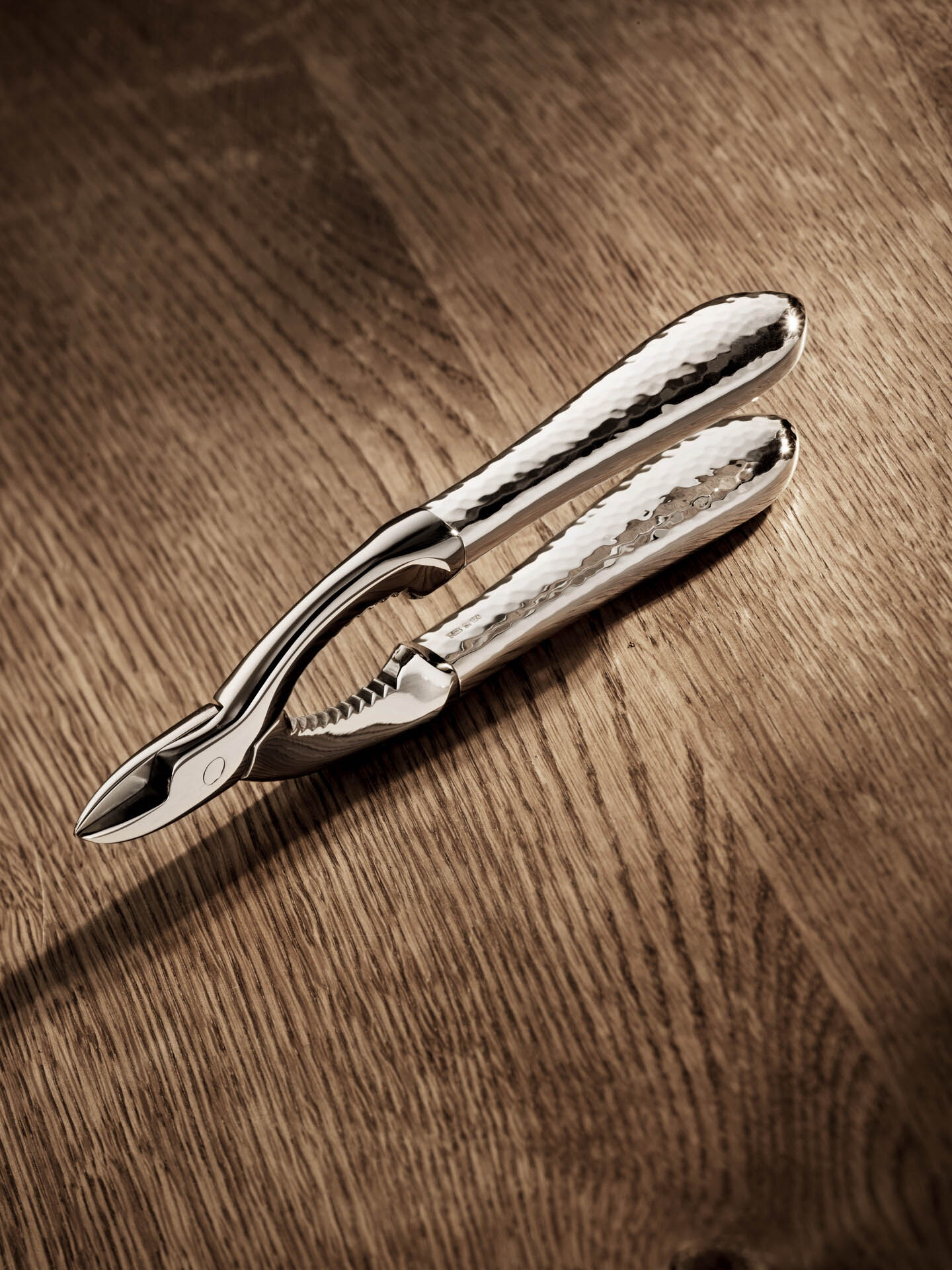 Robbe & Berking "Bar Collection" Champagne Tongs in Martele style (Germany)