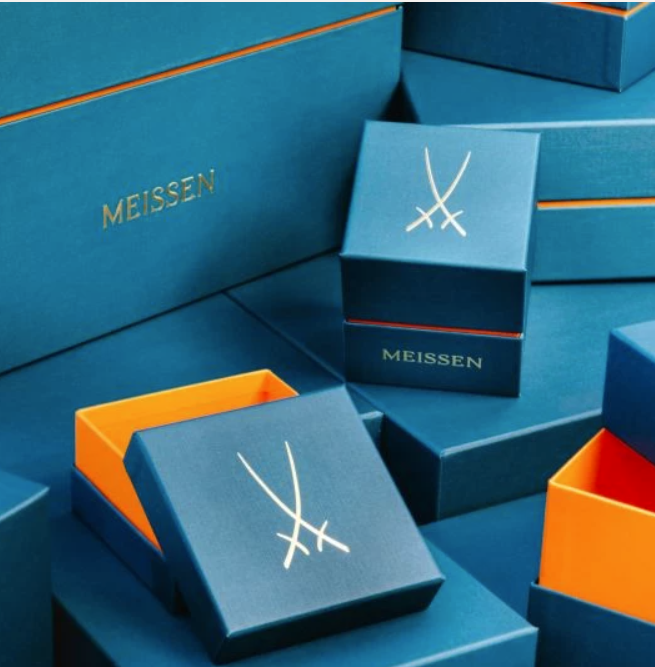 Meissen Dinner Plate, Shape "No 41", "The Original", plain, yellow, gold, 29 cm