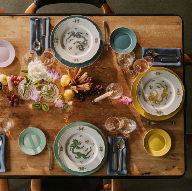 Meissen Dinner Plate, Shape "No 41", "The Original", plain, blue, gold, 29 cm