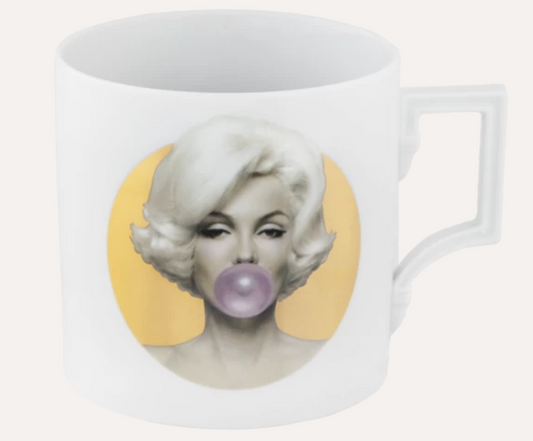 Meissen Mug Marilyn gold V 0,25 by Michael Moebius (Germany)