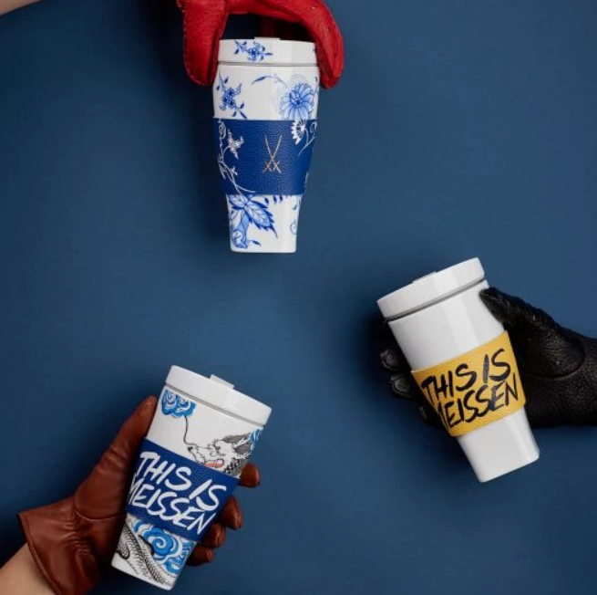 Meissen Cuff for coffee to go mug, "Blue Onion"