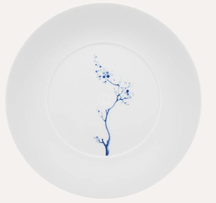 Meissen Starter-and dessert plate, Shape "MEISSEN Cosmopolitan", "Blue Orchid", cobalt blue, 22.5 cm