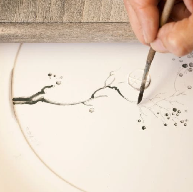 Meissen Dinner Plate, Shape "MEISSEN Cosmopolitan", "Blue Orchid", cobalt blue, 24 cm